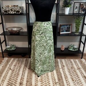 Steve Madden Green Patterned Midi Skirt